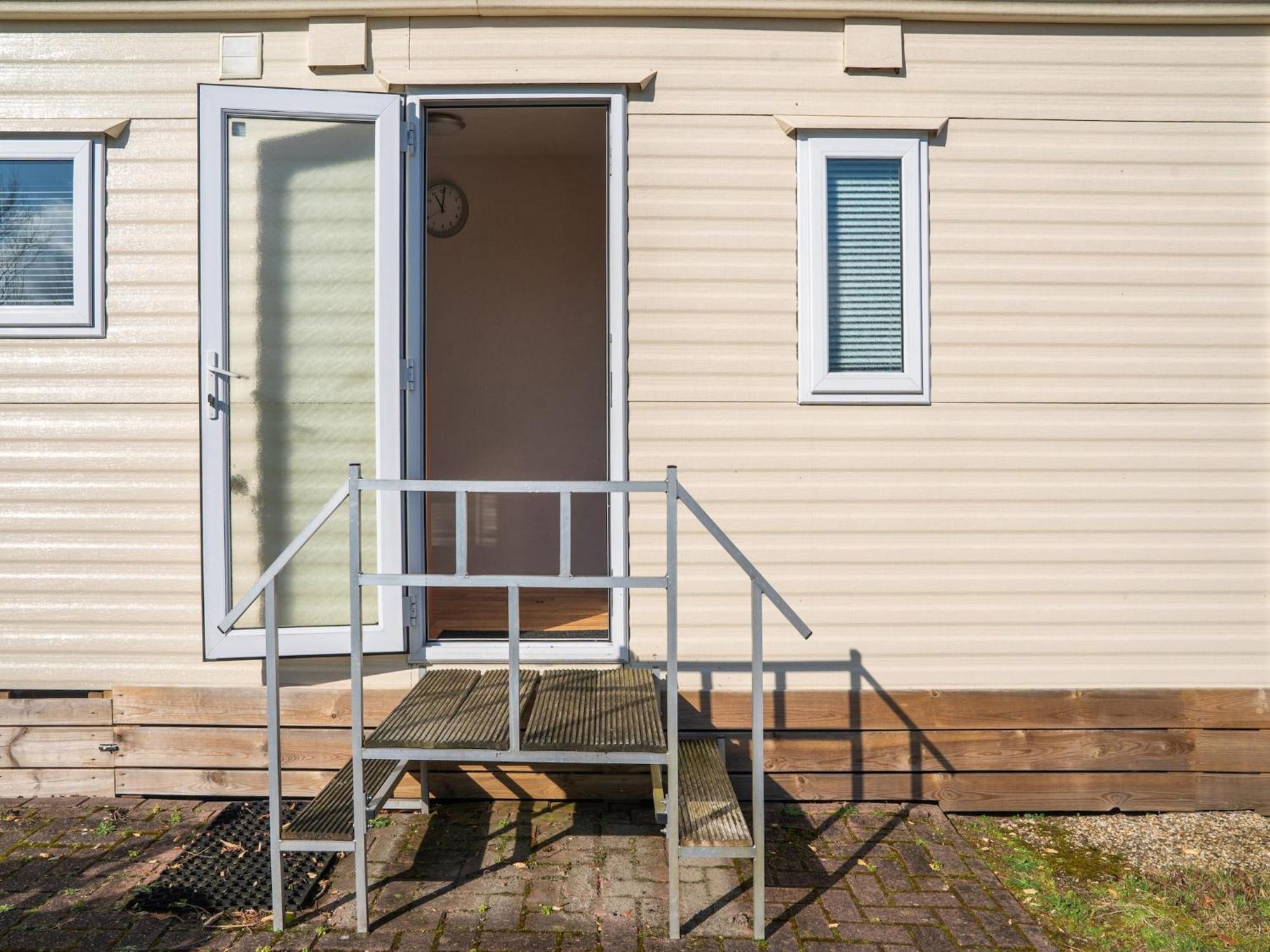 Cosy Holiday Home In Appelscha With Garden ภายนอก รูปภาพ