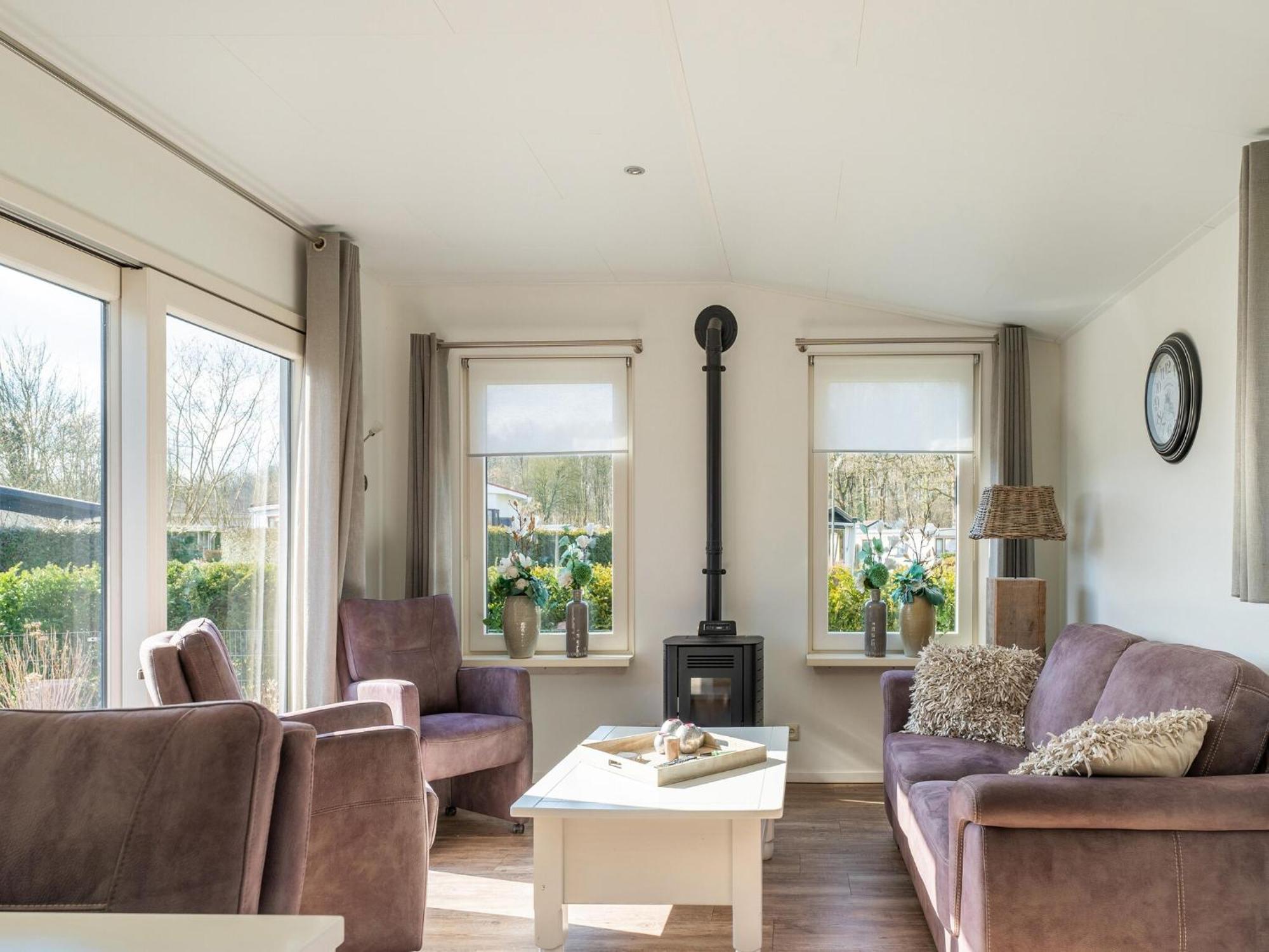 Cosy Holiday Home In Appelscha With Garden ภายนอก รูปภาพ